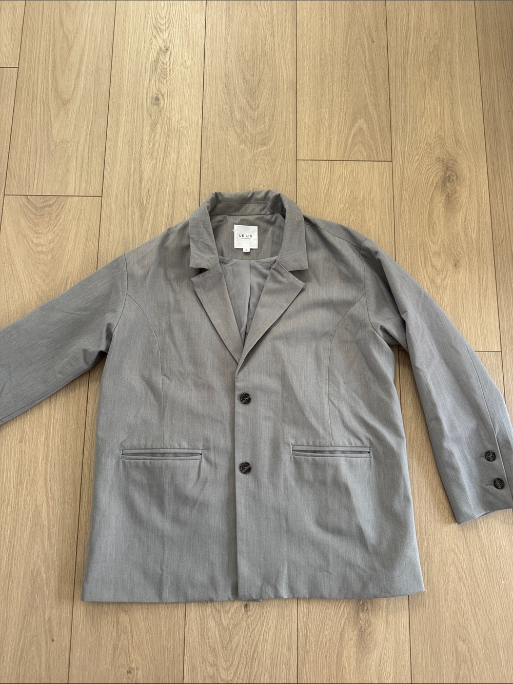 Le Lis Gray Women's Blazer Jacket